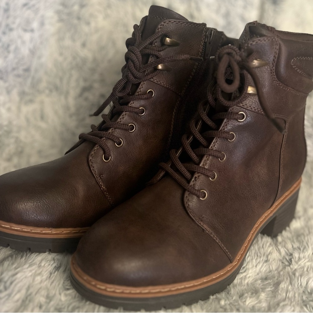 Women’s Brown Leather Boots